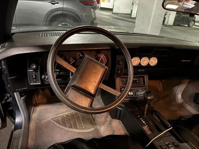 1987 Camaro RS - Photo 9