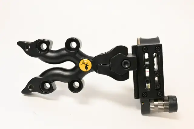 Sight for Bow with 4 pin sight Trophy Ridge Bow sight USED good - Photo 8