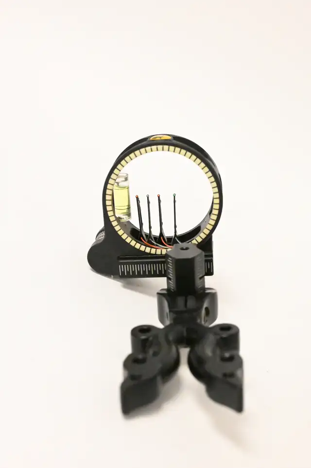 Sight for Bow with 4 pin sight Trophy Ridge Bow sight USED good - Photo 10