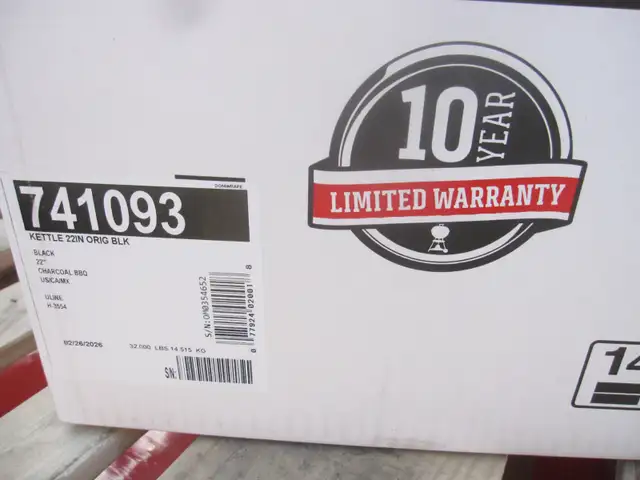 BRAND NEW WEBER 22'ORIGINAL KETTLE CHARCOAL BBQ BLACK IN BOX - Photo 4