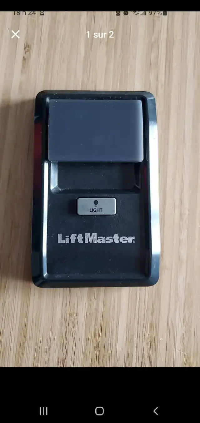 Ouvre porte LiftMaster 888LM