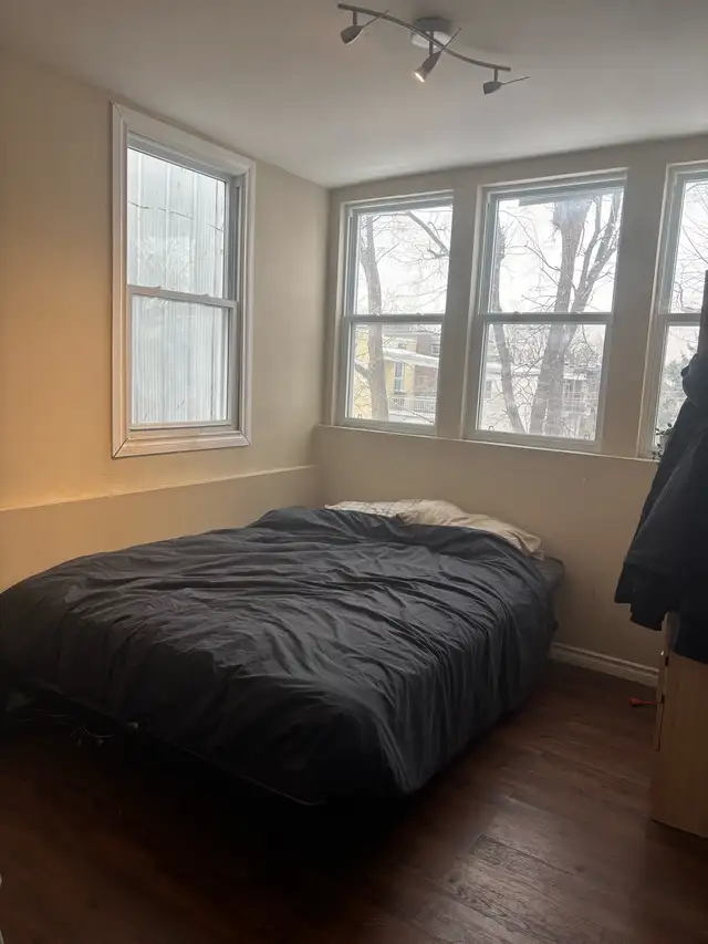 Beau 41/2 rénové  face au parc Beaubien à Rosemont - Photo 8