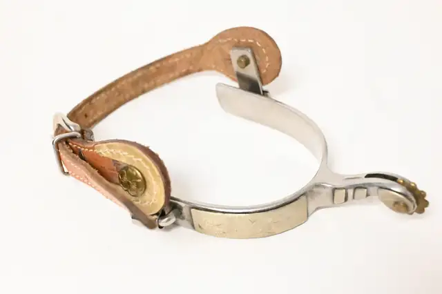 Cowboy Spurs vintage made in USA Please see pictures for details - Photo 8