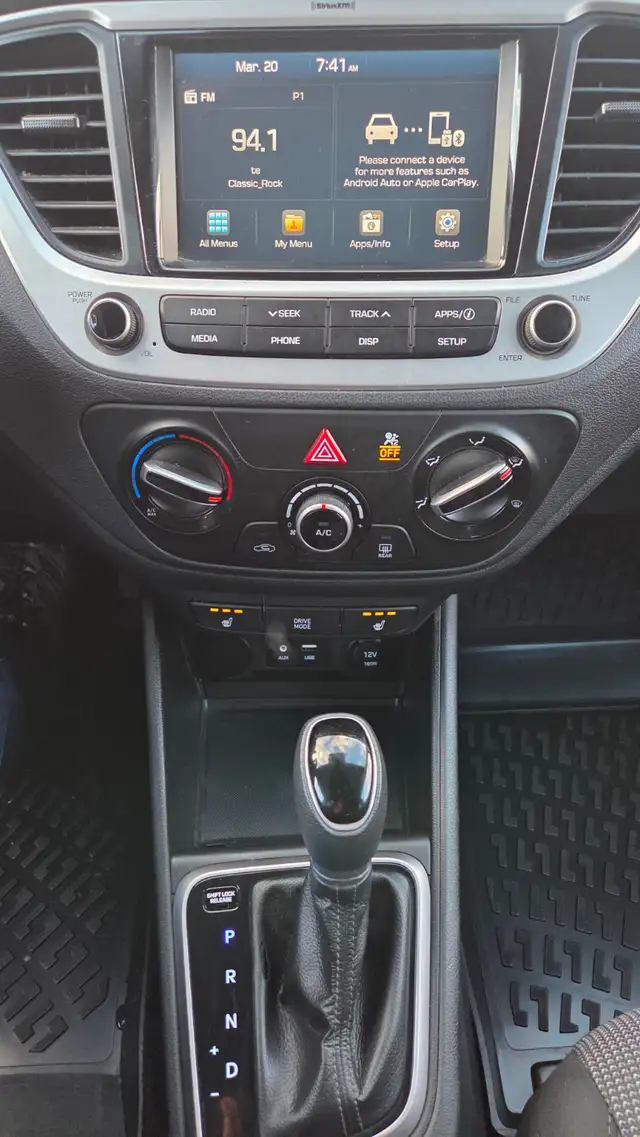 CERTIFIED 2019 HYUNDAI ACCENT 'PREFERRED' -AUTO -LOADED -YORKTON - Photo 6