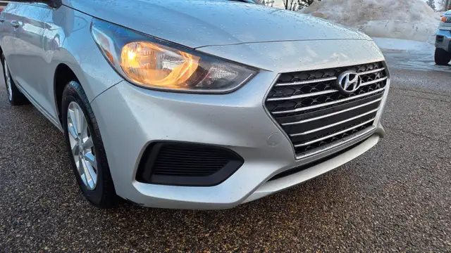 CERTIFIED 2019 HYUNDAI ACCENT 'PREFERRED' -AUTO -LOADED -YORKTON - Photo 17