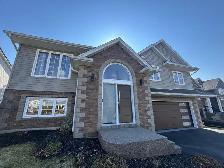 26-043 Executive Living on a Quiet Street with Park Access