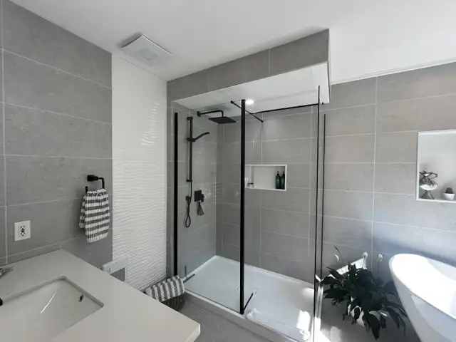 26-043 Executive Living on a Quiet Street with Park Access - Photo 11