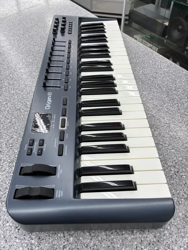M-Audio Oxygen 49 Keyboard - Photo 4