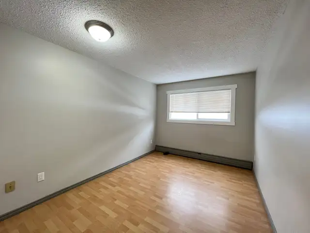 2 Bedroom Unit Across from Hospital! - Photo 6