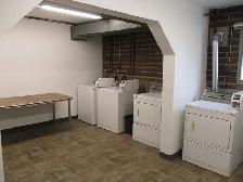 2 Bedroom Unit Across from Hospital! - Photo 10