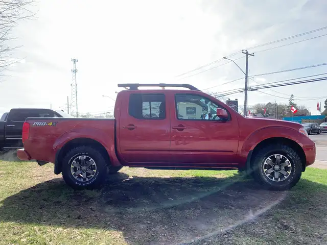 2016 NISSAN FRONTIER PRO4X 1 OWNER LOW KMS CERTIFIED - Photo 12