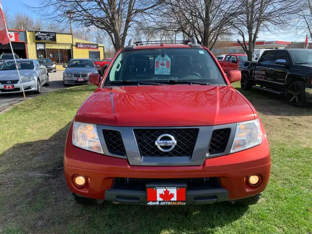 2016 NISSAN FRONTIER PRO4X 1 OWNER LOW KMS CERTIFIED - Photo 14