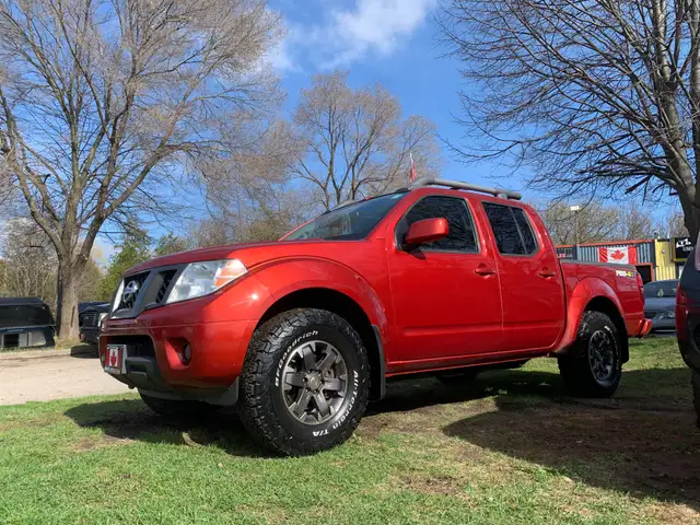 2016 NISSAN FRONTIER PRO4X 1 OWNER LOW KMS CERTIFIED - Photo 32