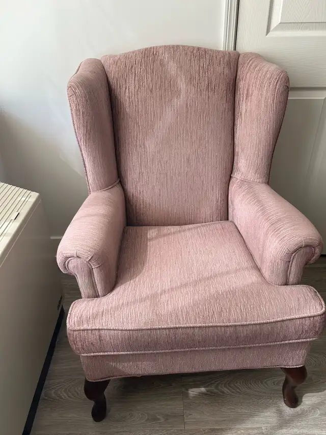 Saturday only noon-4pm Apartment Contents - Photo 2