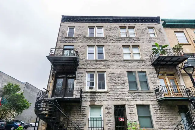 Appartement moderne au cœur du Village – Confort - Photo 10