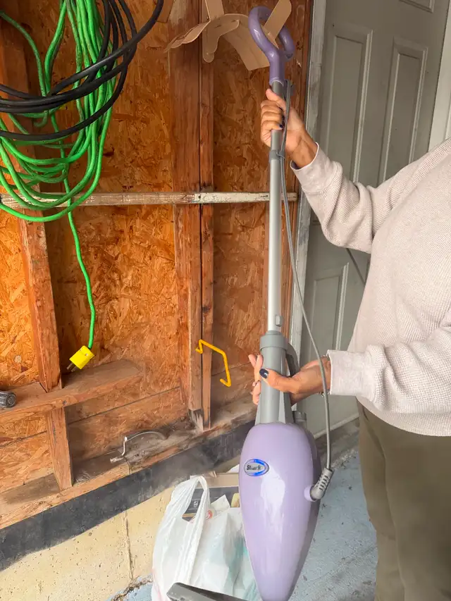 Used Shark Steam Mop For Sale - Photo 3