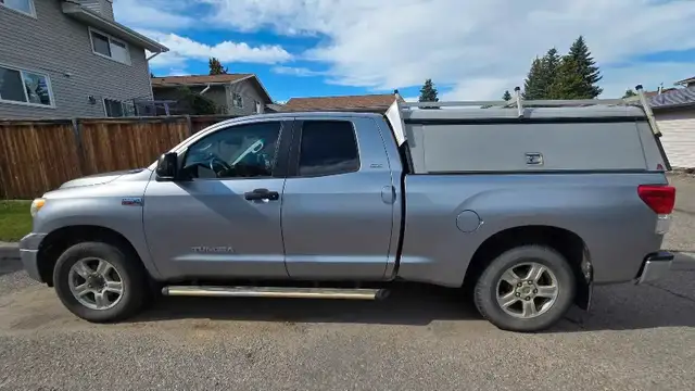 Toyota Tundra 2010