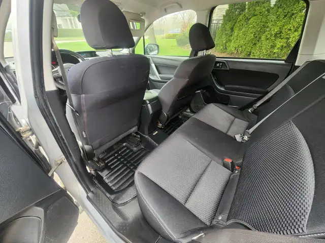 2016 SUBARU FORESTER AWD - Photo 8