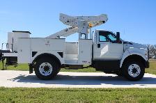 2016 Ford F750 Terex TPL40 Bucket Truck