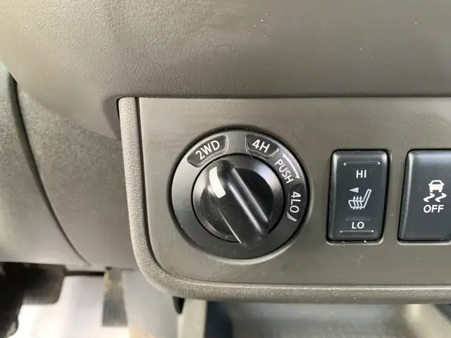 2015 NISSAN FRONTIER PRO4X CREW LOW KMS CERTIFIED - Photo 23