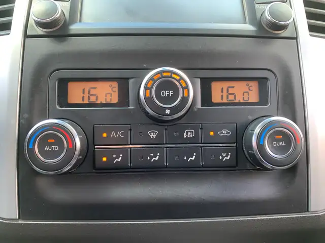 2015 NISSAN FRONTIER PRO4X CREW LOW KMS CERTIFIED - Photo 25