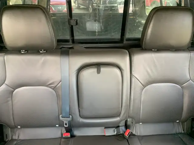 2015 NISSAN FRONTIER PRO4X CREW LOW KMS CERTIFIED - Photo 28