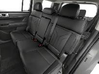 Experienced Private Driver with Car offering pick up & drop off - Photo 5