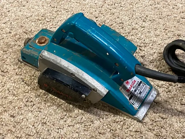 Makita Power Planer. Model 1900B