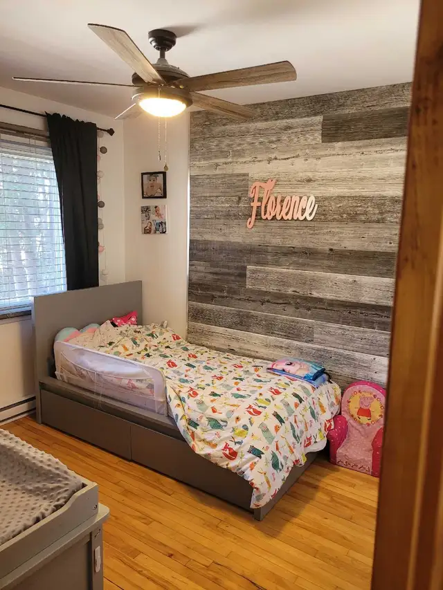 Appartement deux étages: 3 chambres, 2 SDB, Garage, Cour. - Photo 5