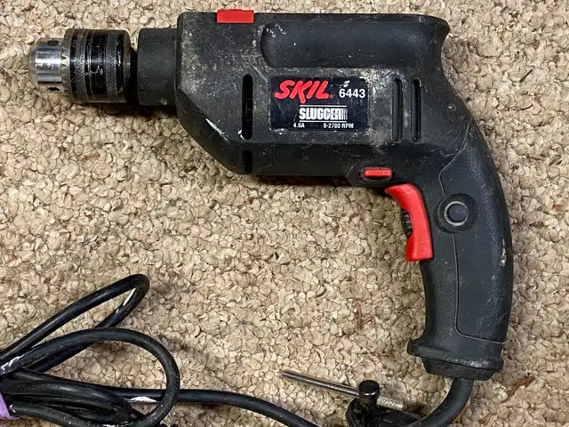 Skil 1/2" Hammer Drill. Model 6443 - Photo 3