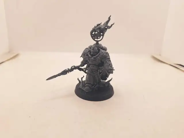 Warhammer 40k Salamanders Unpainted Primaris Vulkan He-Stan