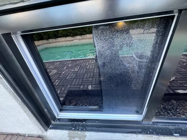 ✨ PROMOTION SPÉCIALE – NETTOYAGE DE FENÊTRES ✨ - Photo 2