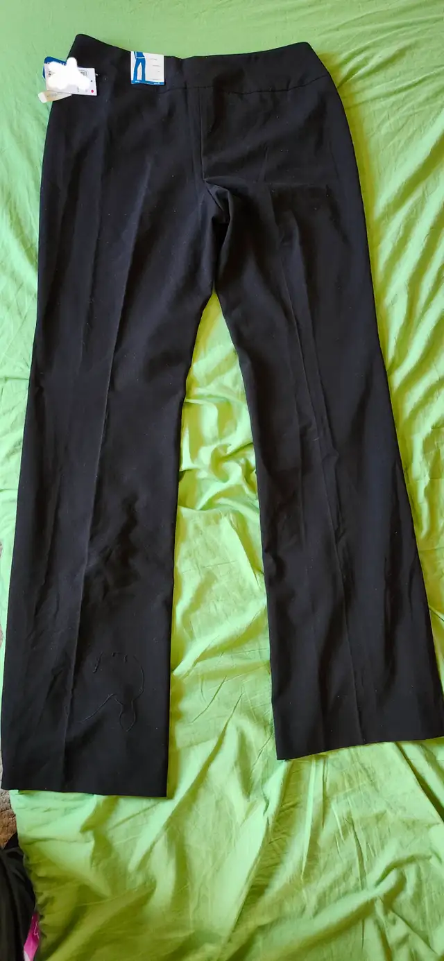 Ladies Black Rickies dress pants Size 8 Long - Photo 2