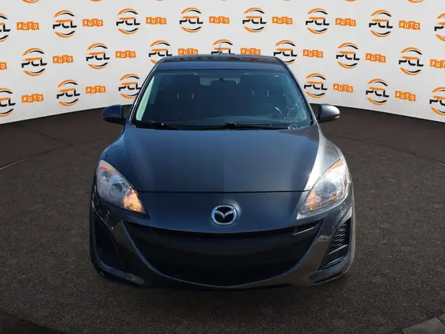 2011 Mazda Mazda3 Good on Gas Keyless entry 1Year warranty - Photo 2