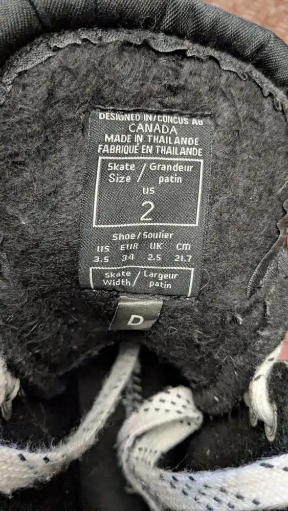 RBK skates size 2D - Photo 2