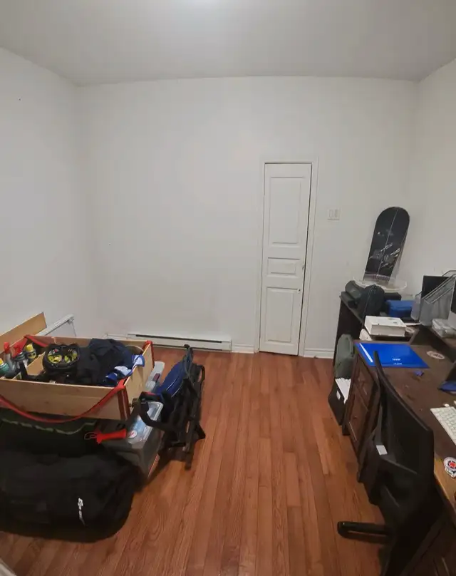 4 ½ apartment for rent — steps from Beaubien metro (Avail May) - Photo 8