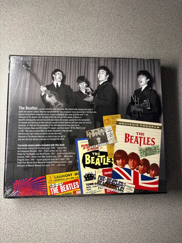 Sealed Beatles Books - Photo 6