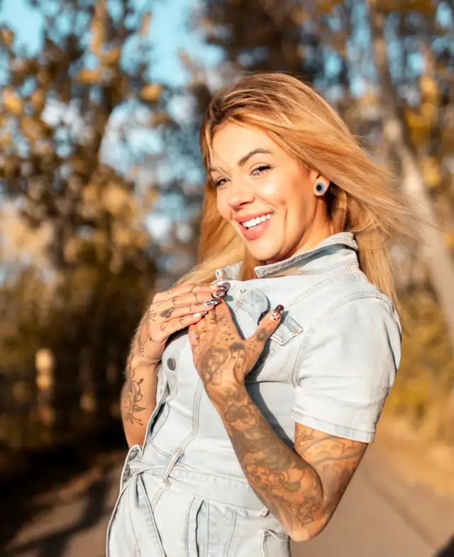 Social Media Posts Written For You | Facebook Content | Alberta - Photo 2