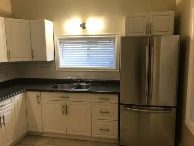 All-inclusive, 3 bedroom, excellent location in Old North! - Photo 4