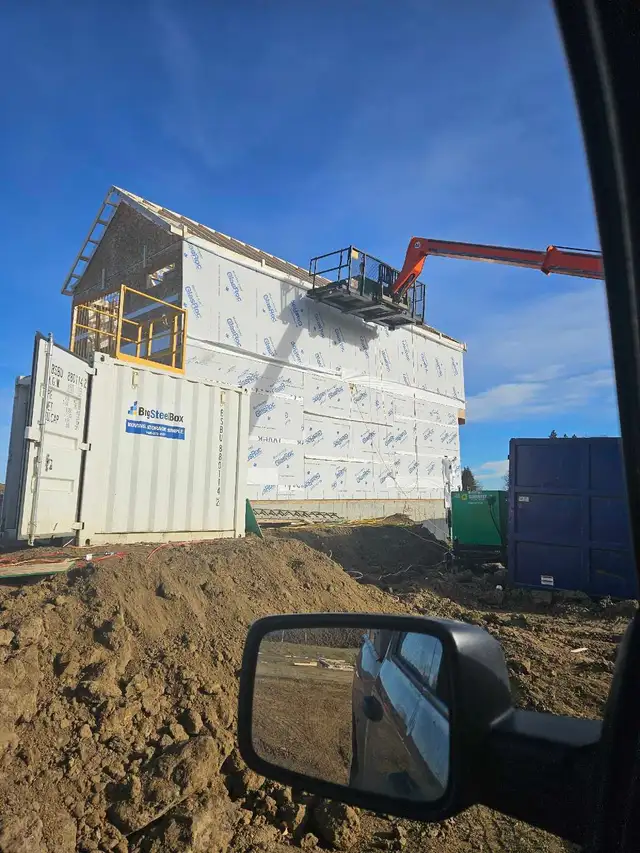 Quality Oriented Framer - Photo 6