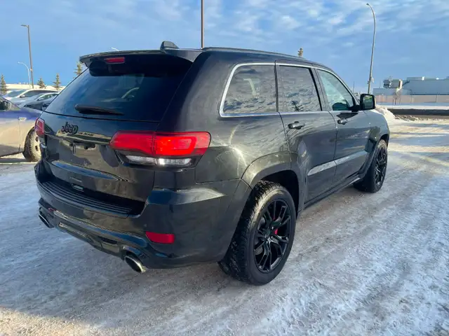 2015 JEEP GRAND CHEROKEE SRT8 – 6.4L - Photo 7