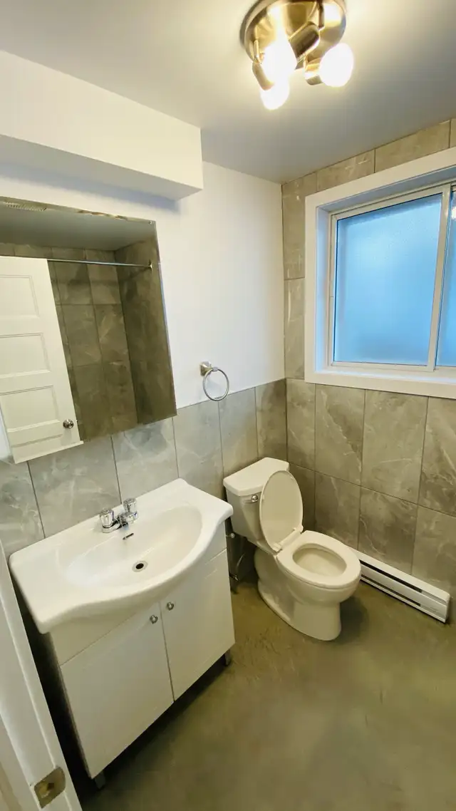 3 1/2 - A LOUER - RÉNOVÉ - MONTRÉAL- NORD 1000$ - Photo 2