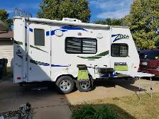 Zoom Aerolite camper - new floor - Parry Sound