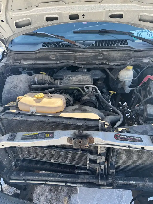 2004 Dodge Ram 1500 SLT Quad Cab 4x4  Need to Sell ASAP - Photo 5