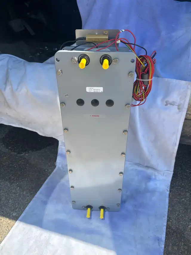 MILLIPORE Electrodeionization Module - Photo 3