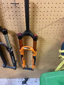 new dual air fork 26" disc $100