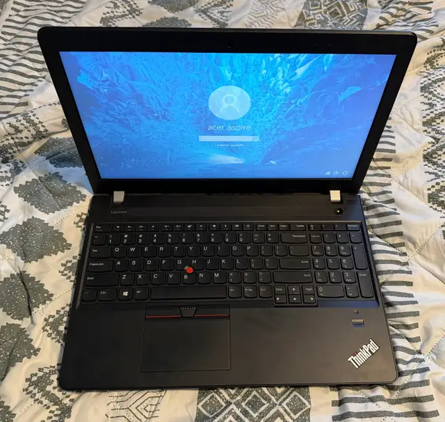 Thinkpad Lenovo 15.6" i5 7th Gen 4GB Ram 500GB