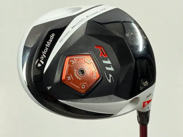 TaylorMade R11S RH Golf Driver with Headcover. Nice Shape.