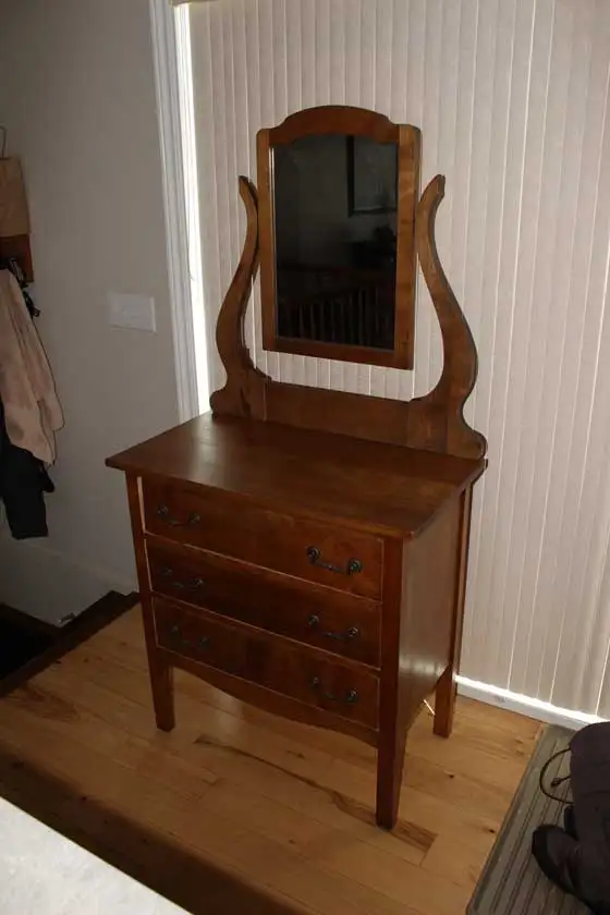 Bureau antique (1890-1910) 125$ livré  une prime - Photo 3
