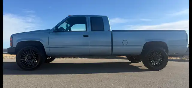 10 Restored OBS Trucks for Private Sale - Photo 8